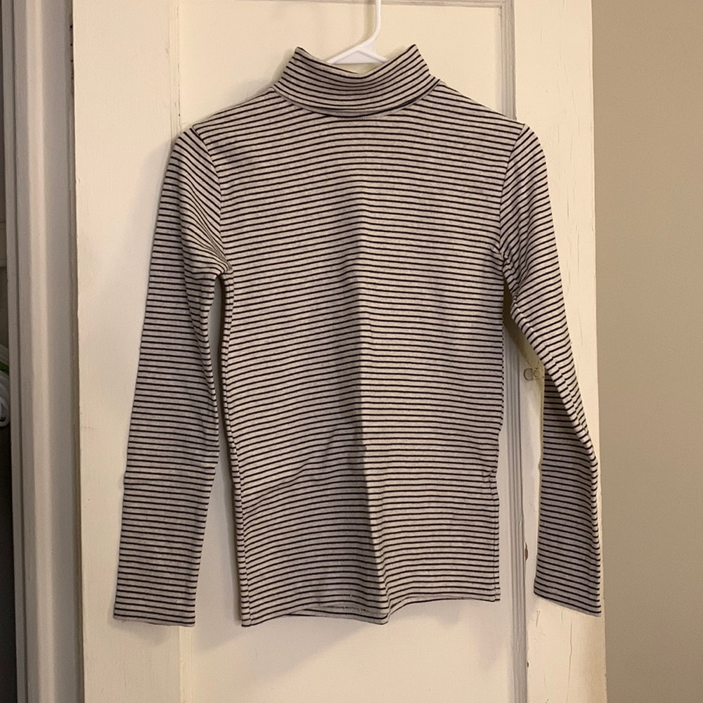Stretch Knit Striped Turtleneck Size S
